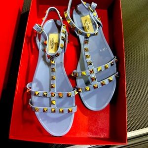 Valentino Rockstud Sandals sz 8
